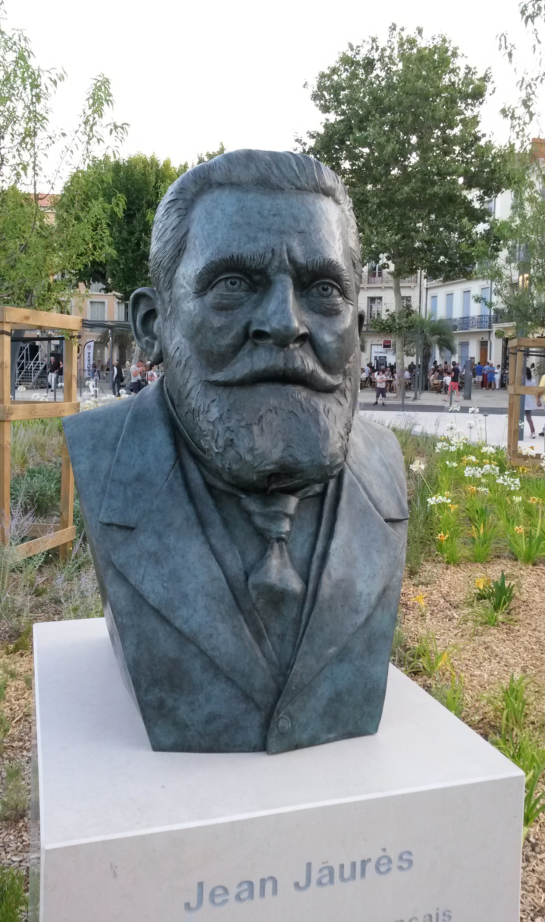 Buste en bronze de Jean Jaurès