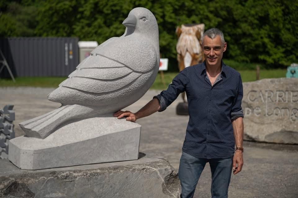 Sculpture réalisée lors du 10ème symposium de sculpture sur pierre de Durbuy en mai 2026