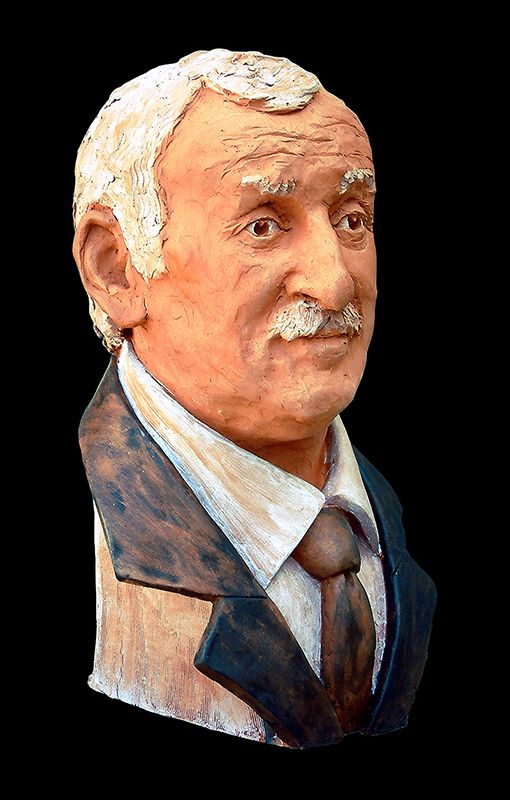 Poulet de gruissan buste terre cuite peinte par Olivier delobel