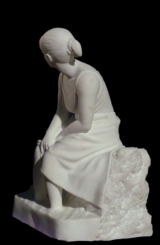 Sculpture de femme en marbre de Carrare patiné par Olivier Delobel